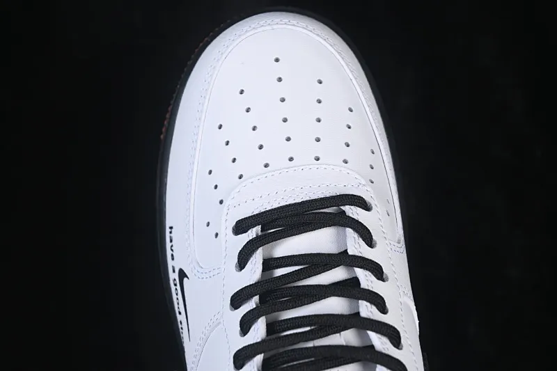 All categories Nk Air Force 1 Air Force series Nk Air Force 1 Low Air Force low-top Nike Air Force 1'07 Low Two-dimensional theme Classic black and white contrast Air Force 1 low-top casual sneakers ZH0316-161